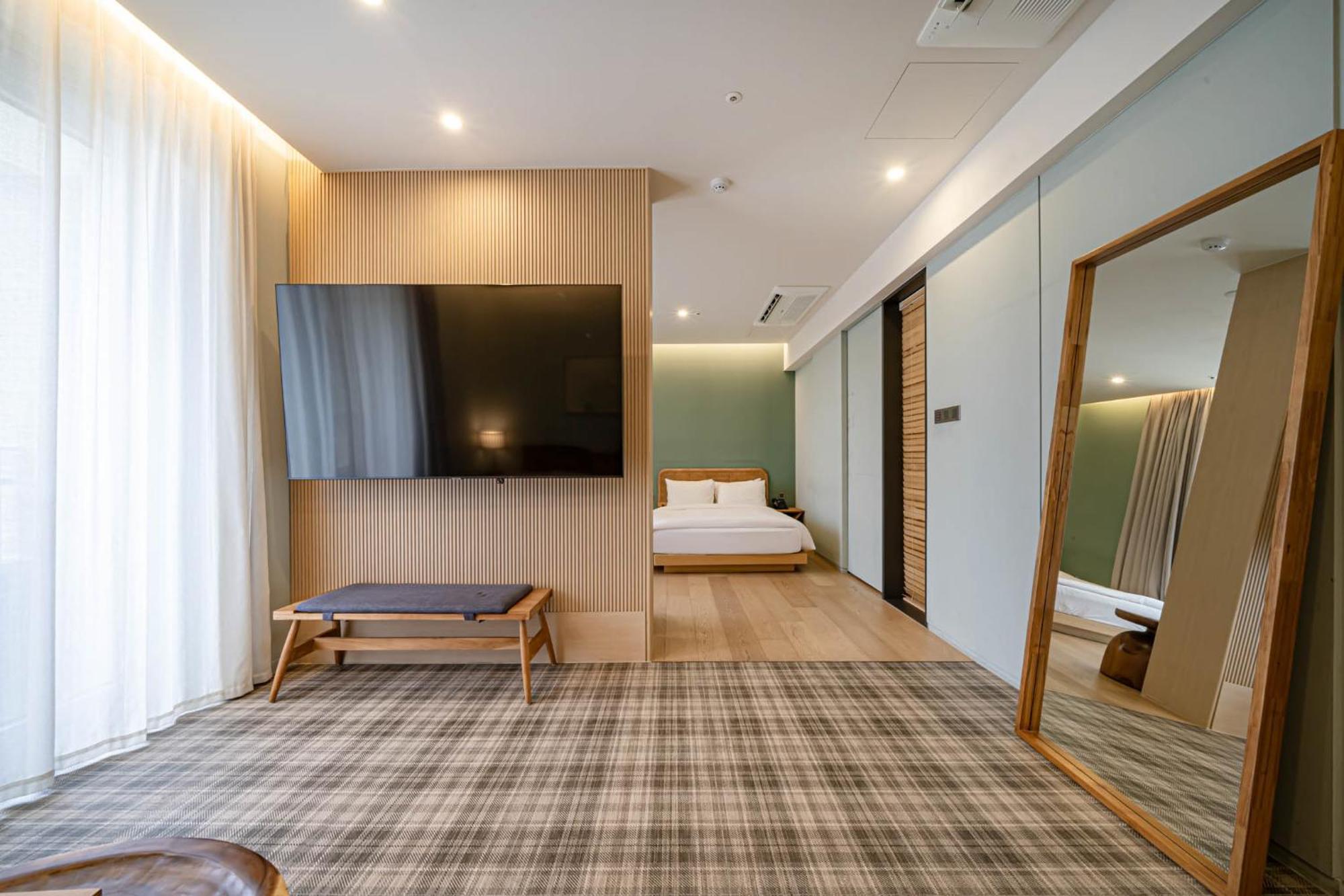 Hound Garden&terrace Hotel 3*