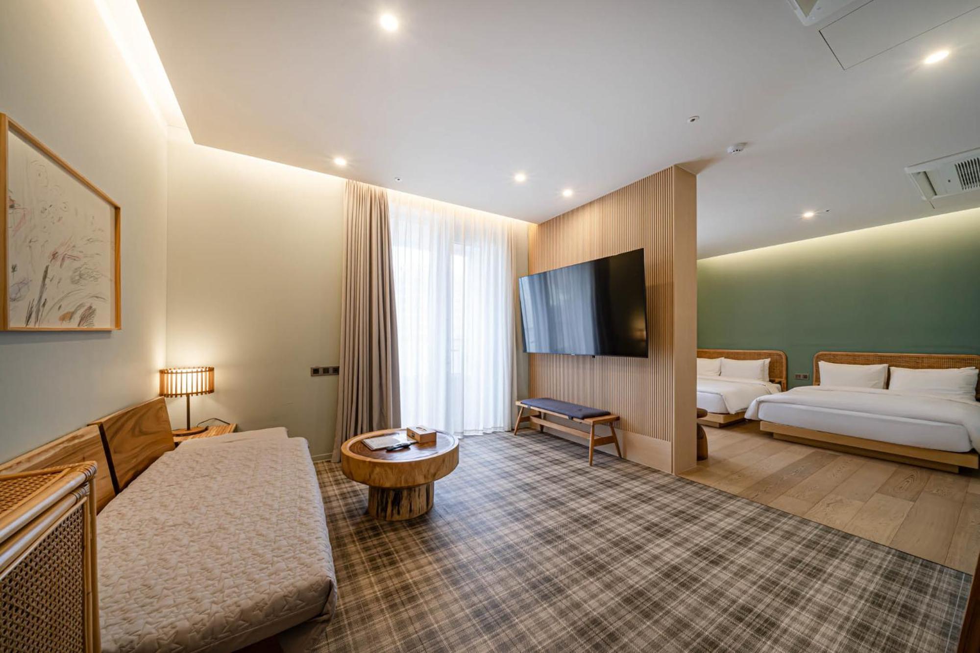 Hound Garden&terrace Hotel 3*